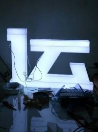 雙流晟鴻廣告制作 專業(yè)印刷與噴繪，打造高品質視覺傳達